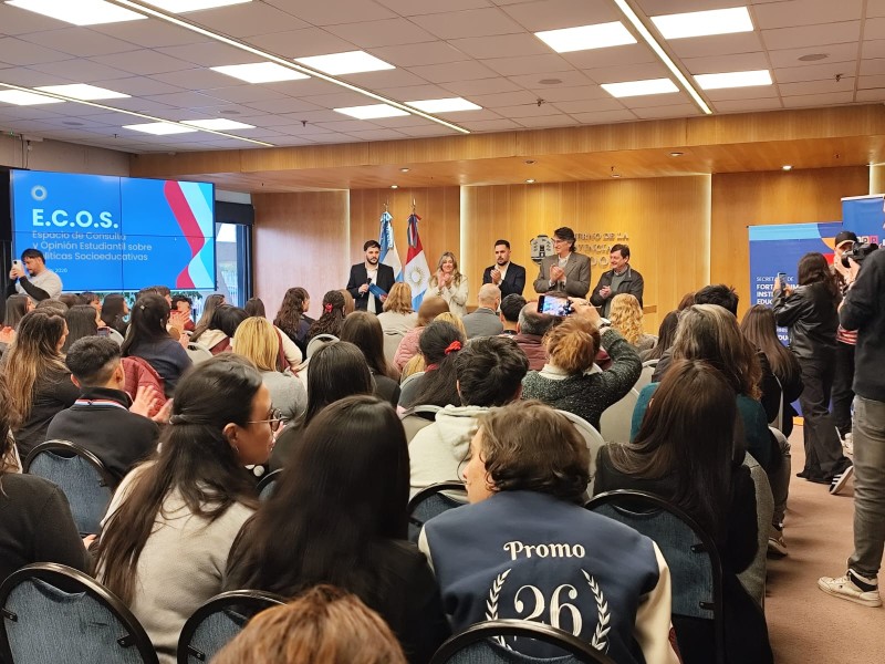 Córdoba suma la voz de los estudiantes secundarios en la mejora de las políticas públicas