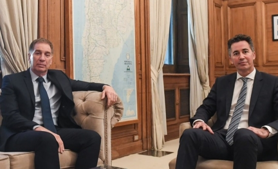 Diego Santilli recibió a Manuel Calvo en Casa Rosada