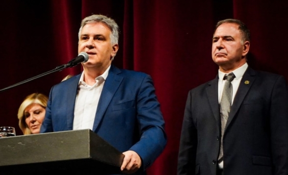 Llaryora reconoció a los docentes por los resultados alcanzados por Córdoba en las pruebas PISA